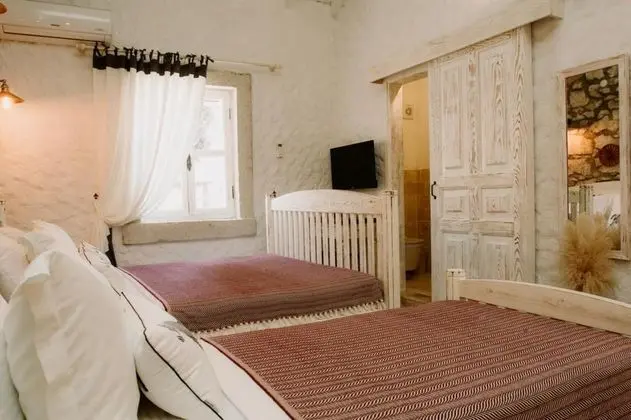 Deluxe Üç Kişilik Oda , Şehir Manzaralı, 1. Kat
