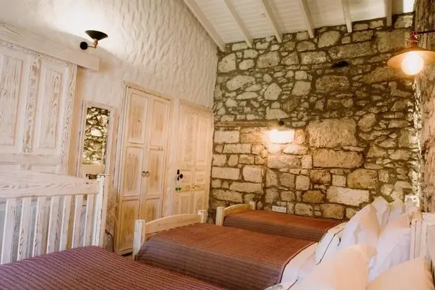 Deluxe Üç Kişilik Oda , Şehir Manzaralı, 1. Kat