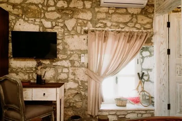 Superior Oda - Çift Kişilik Tek Yatak, Avlu Manzaralı, Balkonsuz