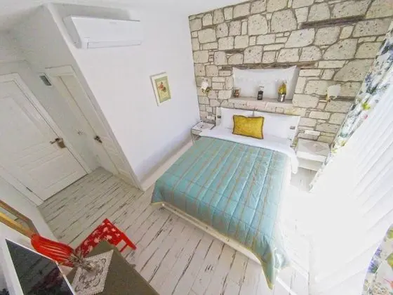 Çift Kişilik, Bahçe Manzaralı, Balkonlu