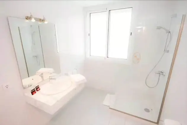 Apart Daire, 1 Yatak Odası, Balkon, Kısmi Deniz Manzaralı