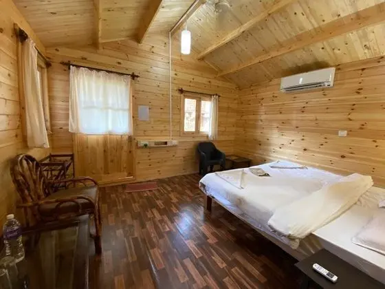 Kır Evi, Bahçe Manzaralı (Beach Wooden A/c Cottage)