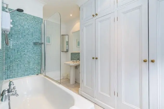 Comfort Üç Kişilik Oda, Özel Banyo