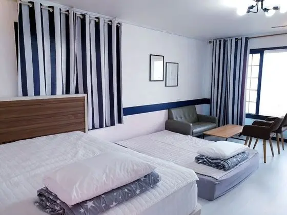 Standard Tek Büyük Yataklı Oda (15PY )