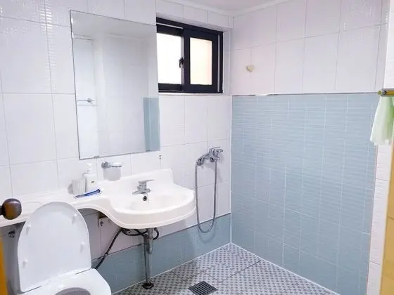 Standard Tek Büyük Yataklı Oda (15PY, Randomly assigned)