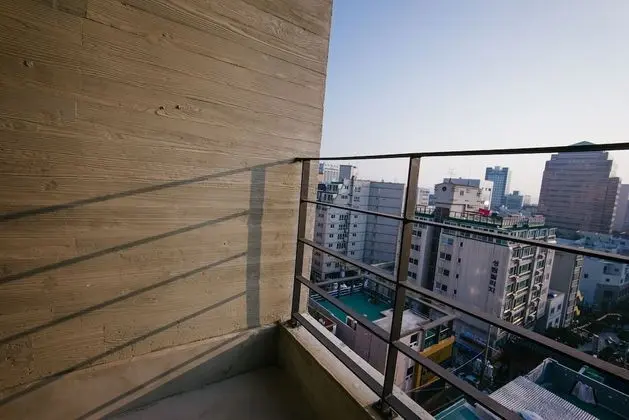 İki Ayrı Yataklı Oda, Balkon