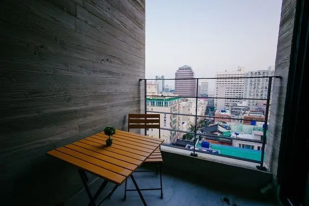 İki Ayrı Yataklı Oda, Balkon