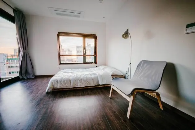 Tek Büyük Yataklı Oda, Balkon
