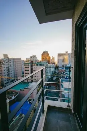 Tek Büyük Yataklı Oda, Balkon