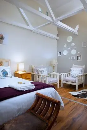 Borage Garden Suite