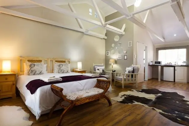 Borage Garden Suite