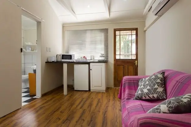 Borage Garden Suite