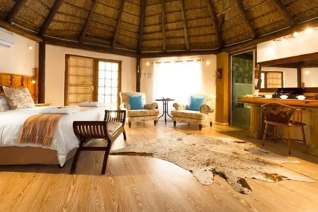 Chamomile Garden Suite