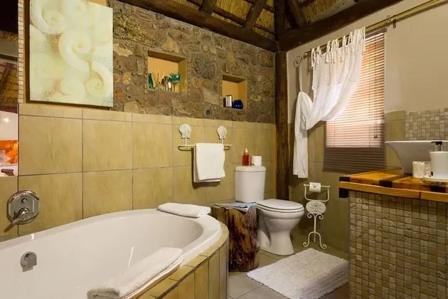Chamomile Garden Suite