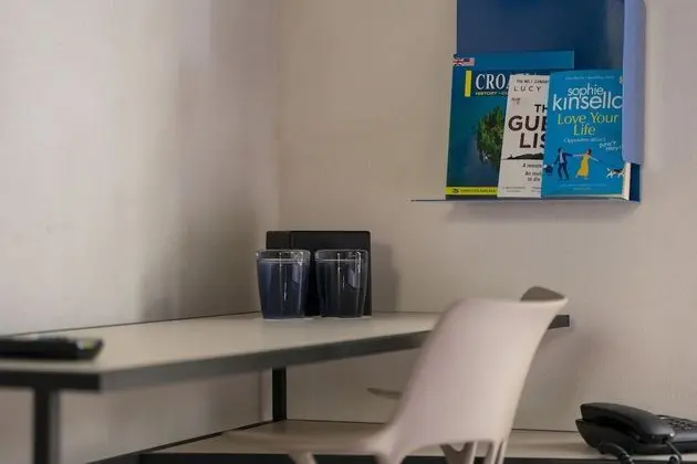 Oda, 1 Büyük (Queen) Boy Yatak, Veranda