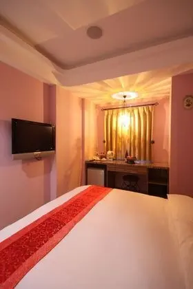 Design Tek Büyük Yataklı Oda, 1 Çift Kişilik Yatak, Küvet
