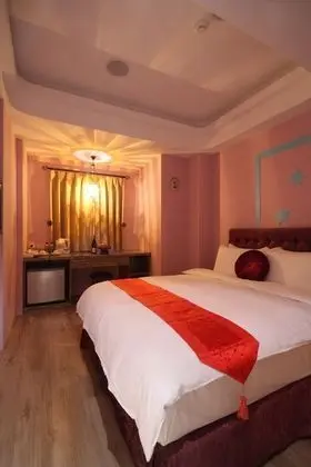 Design Tek Büyük Yataklı Oda, 1 Çift Kişilik Yatak, Küvet