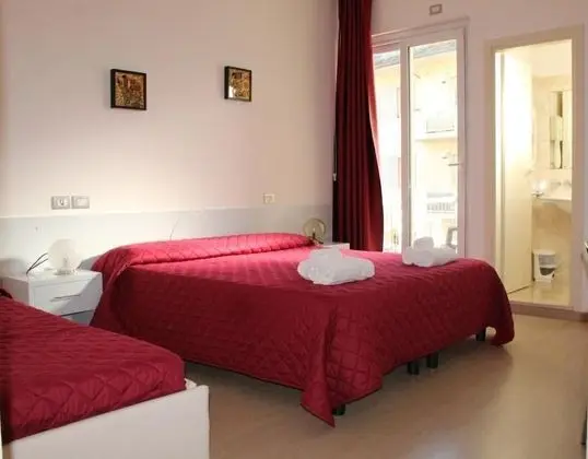 Classic Dört Kişilik Oda