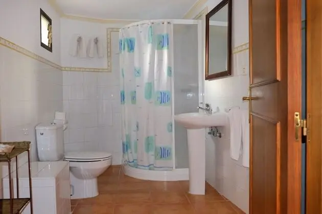 Tek Büyük Yataklı Oda, Balkon