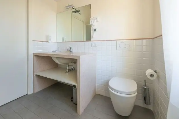 Tek Büyük veya İki Ayrı Yataklı Oda