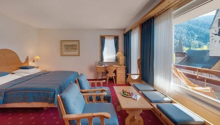 Junior Süit (Pöstli)