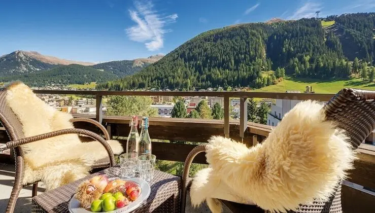 Junior Süit (Pöstli)