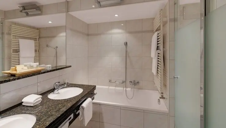 Junior Süit (Pöstli)