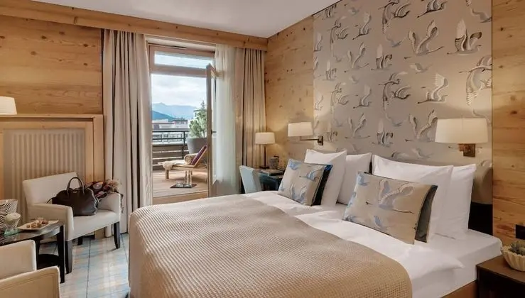 Deluxe Tek Büyük Yataklı Oda