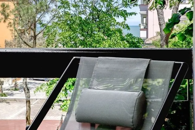 Tek Büyük veya İki Ayrı Yataklı Oda, Balkon