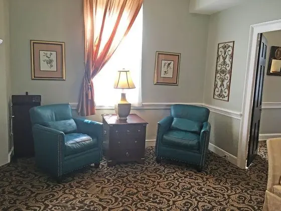 Mini Suite 203 Main House
