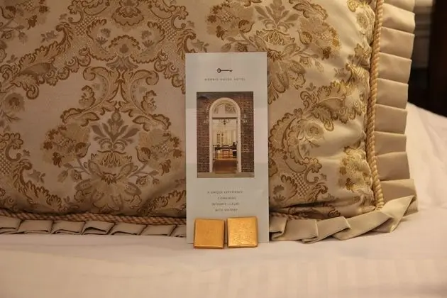 Mini Suite 203 Main House