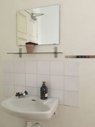 Economy Tek Kişilik Oda, Ortak Banyo