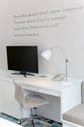 Oda, 1 En Büyük (King) Boy Yatak, Manzaralı