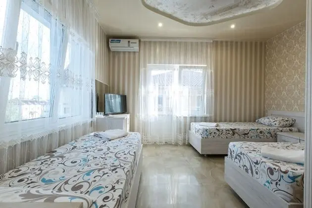 Traditional Üç Kişilik Oda, Balkon