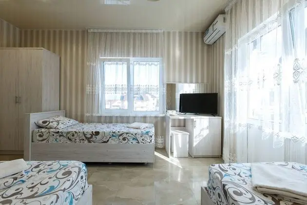 Traditional Üç Kişilik Oda, Balkon