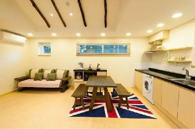 Ev (1 bed room)