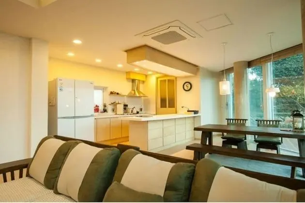 Ev (2 bed rooms)