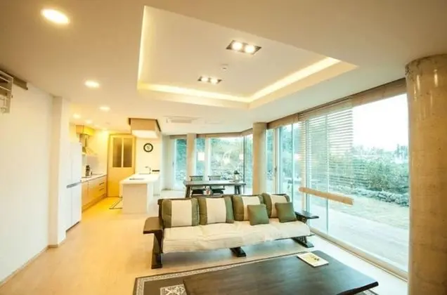 Ev (2 bed rooms)