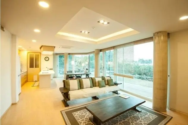 Ev (2 bed rooms)