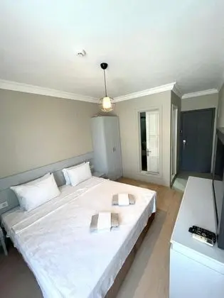 Standart Oda, Kara Manzaralı, Fransız Balkonlu