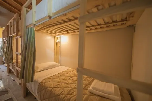 Basic Ortak Ranzalı Oda, Ortak Banyo (1 bed in 4 bed dorm)