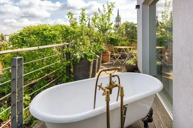 Penthouse Suite with Terrace