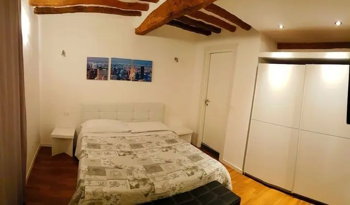 Apart Daire, 1 Yatak Odası (Corso Adriano 96)