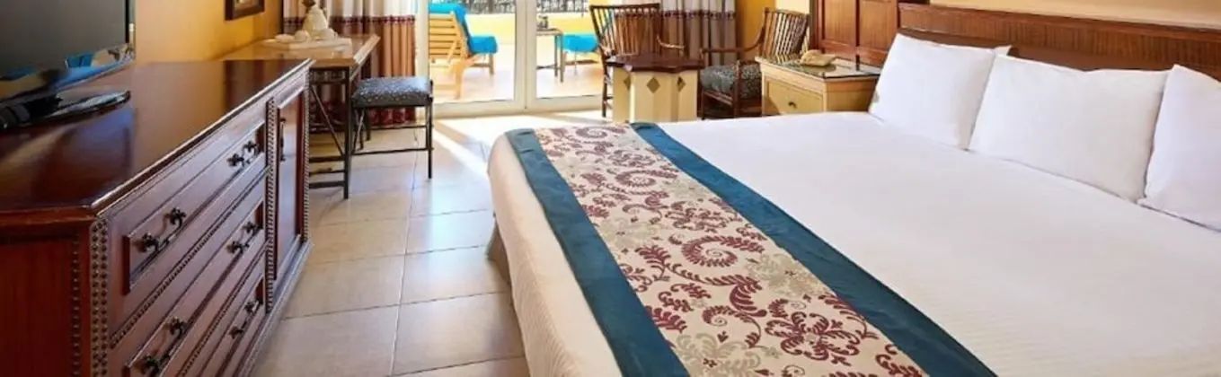 Beach Front Room King Bed