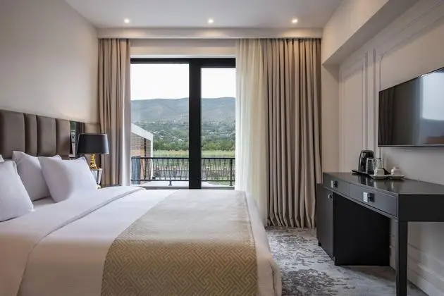 Standard Tek Büyük veya İki Ayrı Yataklı Oda, Balkon