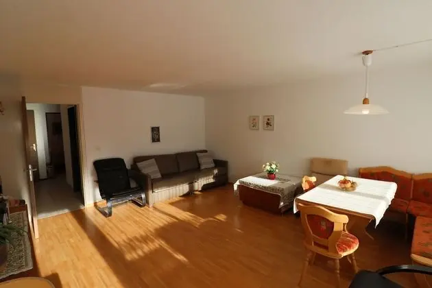 Apart Daire (MosbacherKl; Cleaning Fee 90 CHF)