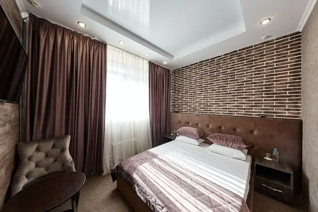 Deluxe Tek Büyük Yataklı Oda