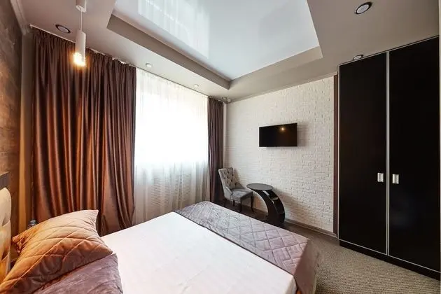 Deluxe Tek Büyük Yataklı Oda