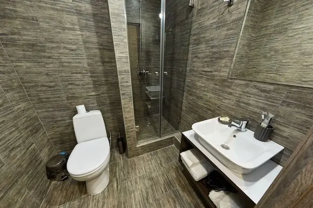 Standard Tek Büyük Yataklı Oda