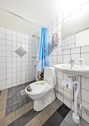 Standard Tek Büyük veya İki Ayrı Yataklı Oda, Penceresiz